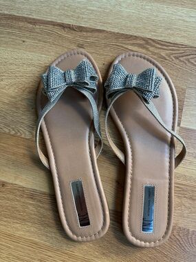 INC International Concepts Tan Sandals with Gold Bow Accent